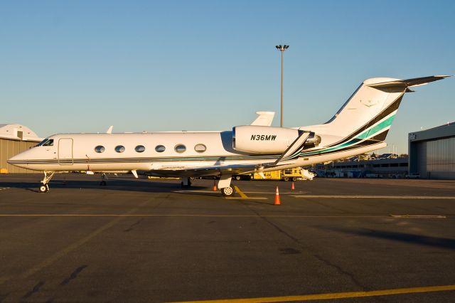 Gulfstream Aerospace Gulfstream IV (N36MW) - sunrise shot of N36MW @ KBOS Logan Airport