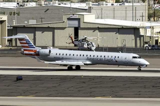Canadair Regional Jet CRJ-700 (N631SK)