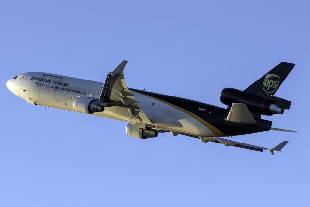 Boeing MD-11 (N284UP)