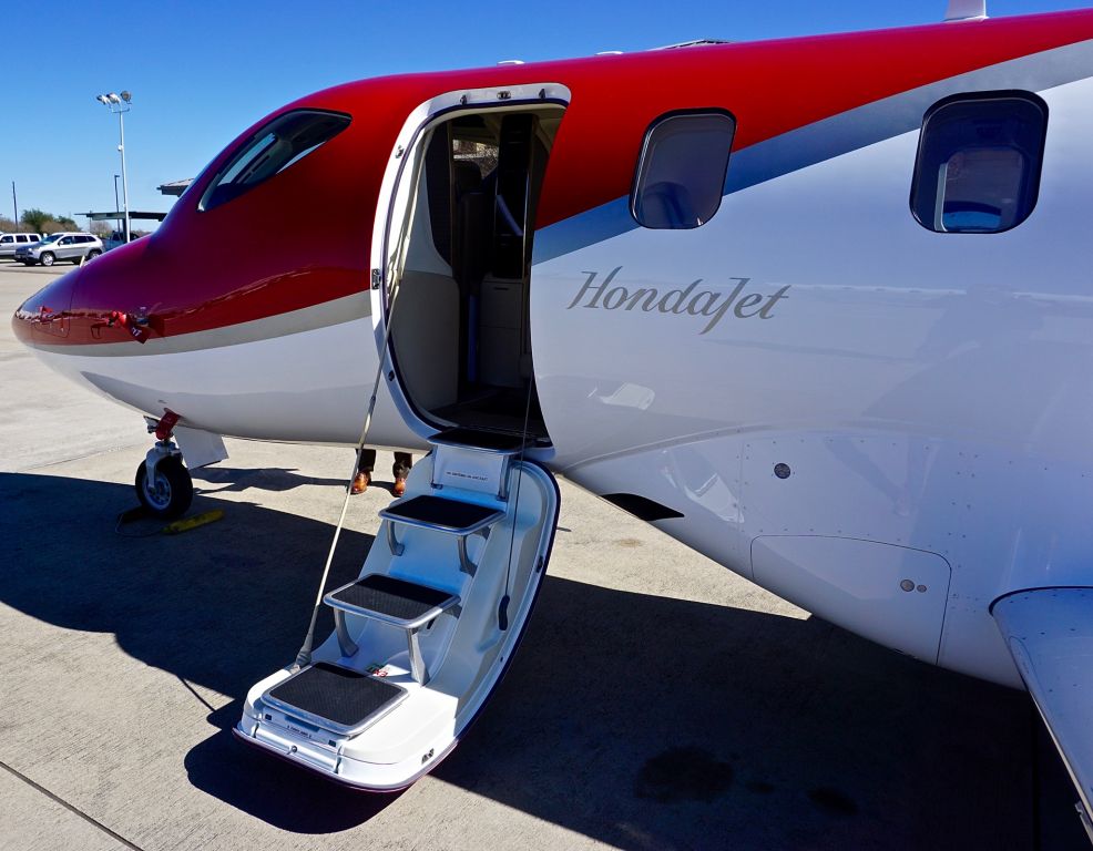 Honda HondaJet (N420AZ) - Demo tour at KSGR