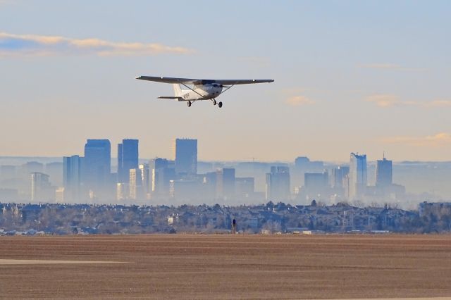 Cessna Skyhawk (N76FF)