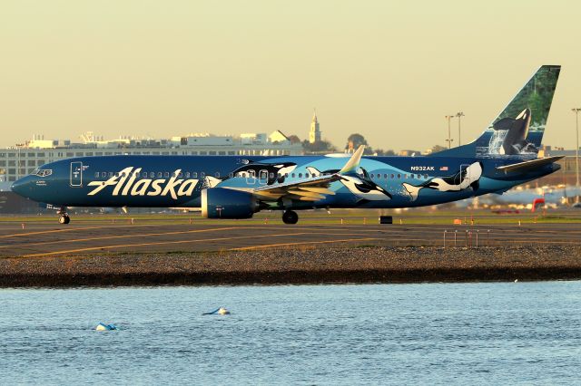 Boeing 737 MAX 9 (N932AK) - Alaska's 'West Coast Wonders' holding for a 22L departure back to Seattle