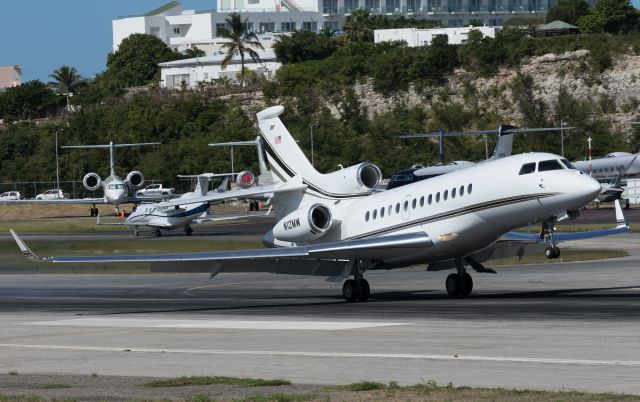 Dassault Falcon 7X (N12MW)