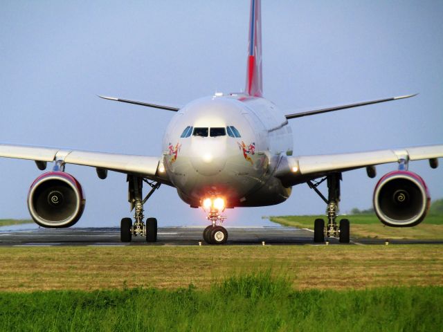 Airbus A330-300 (G-VSXY)