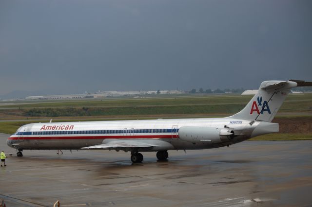 McDonnell Douglas MD-83 (N9620D) - Pushing back from gate on 6/7/13