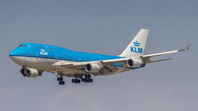 Boeing 747-400 (PH-BFD) - KLM603 arrives in Los Angeles from Amsterdam