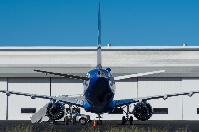 Airbus A220-300 (N203BZ)