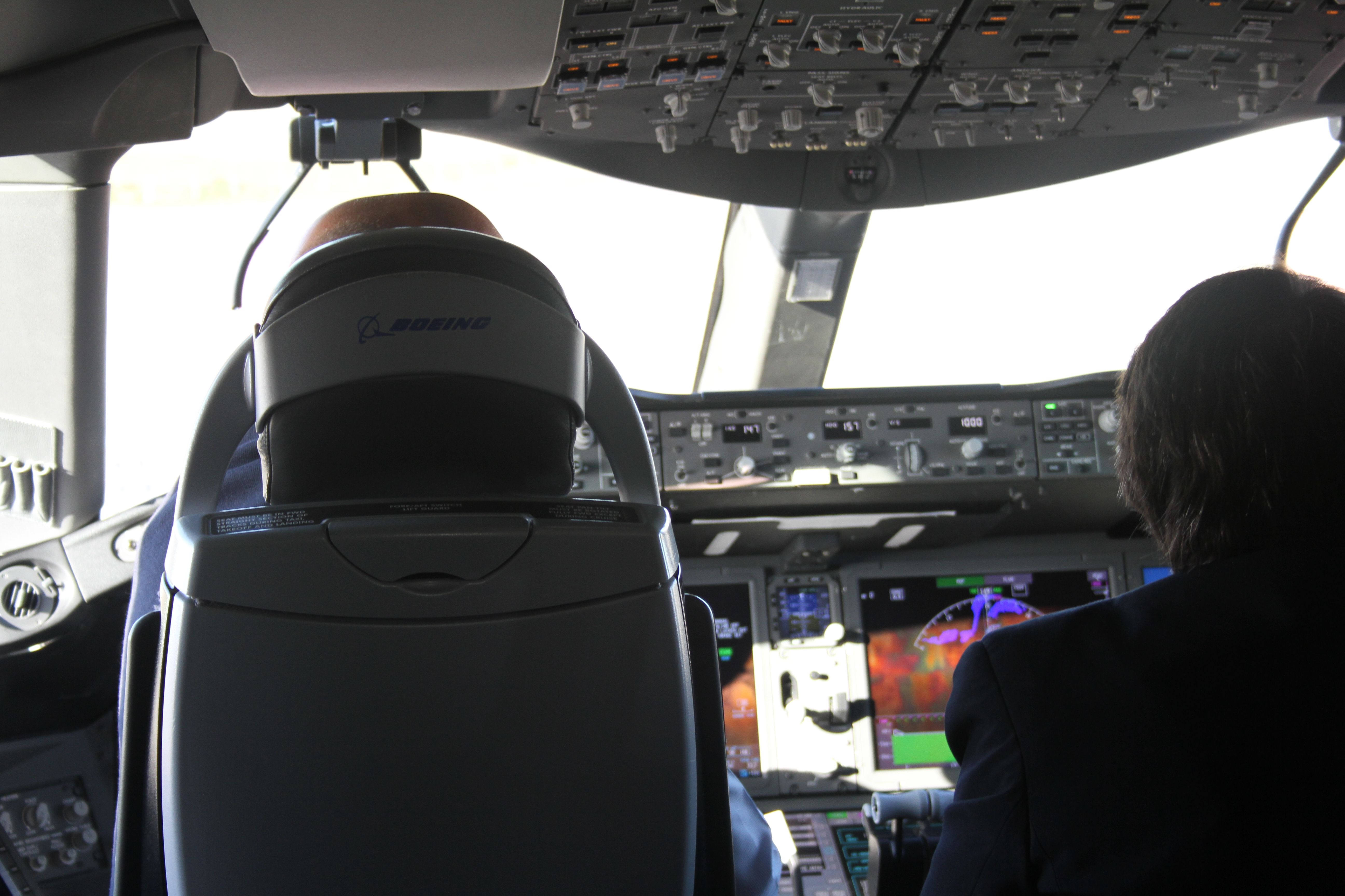 Boeing 787-8 (N787BX) - B787 dreamliner flight deck.