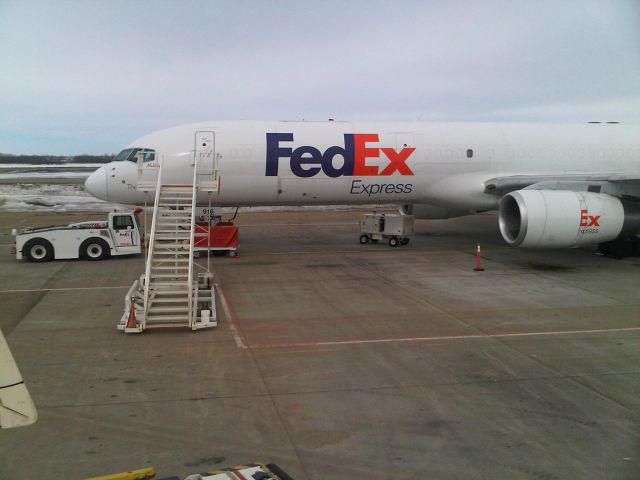 Boeing 757-200 — - B757 at CYEG