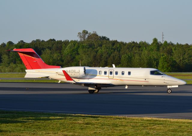 Learjet 40 (N401LJ) - Taxiing KJQF - 4/26/16