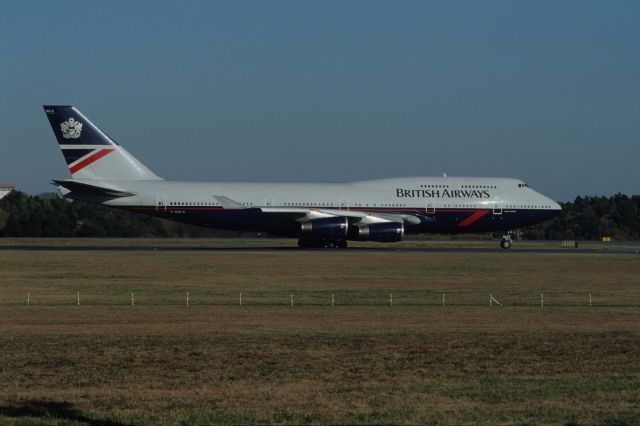 Boeing 747-400 (G-BNLC) - Departure at Narita Intl Airport Rwy16 on 1990/12/03