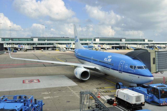 Boeing 737-700 (PH-BGQ) - KLM Royal Dutch Airlines Boeing 737-7K2(WL) PH-BGQ in Amsterdam