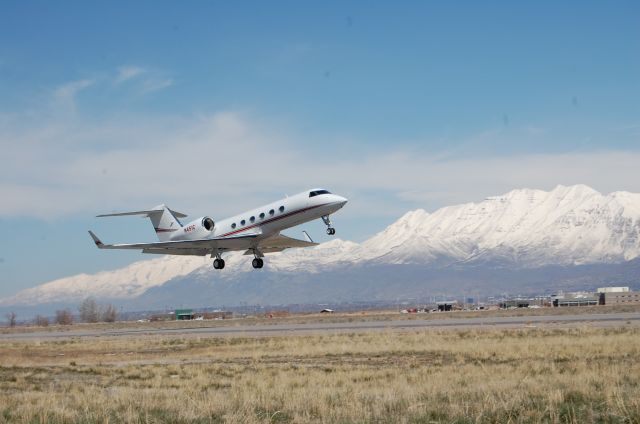 Gulfstream Aerospace Gulfstream IV (N451C) - JCPennys Corprate  Mt. Timpanogos, Utah