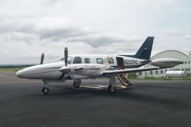 Piper Cheyenne 2 (N237PC)