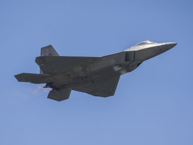 Lockheed F-22 Raptor — - F-22 Raptor at the Dayton Airshow. 