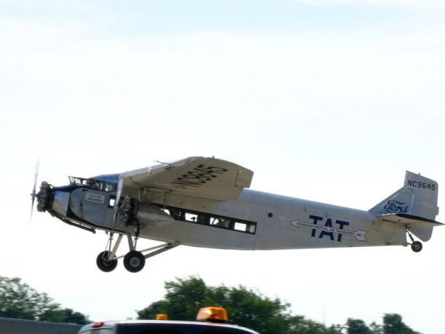 Ford Tri-Motor (N9645)