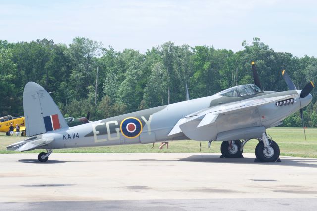 De Havilland Mosquito (N114KA) - DeHaviland Mosquito at Warbirds Over the Beach 2017 at the Military Aviation Museum in Virginia Beach, VA on 20 May 2017; unfortunately not much flying due to crosswinds and 700 foot ceiling.