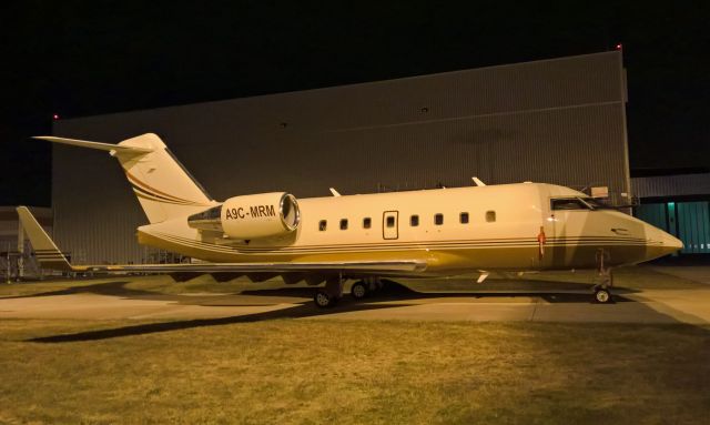 Canadair Challenger (A9C-MRM)