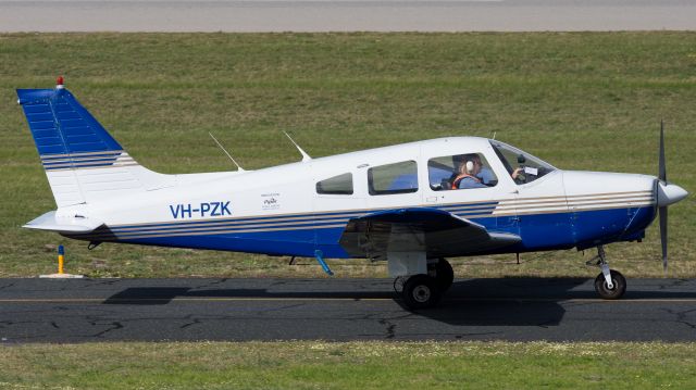 Piper Cherokee (VH-PZK)