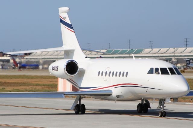 Dassault Falcon 2000 (N411YF)