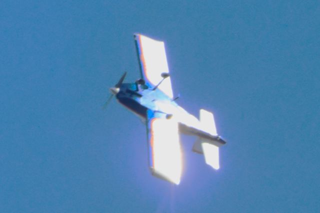 Vans RV-6 (C-GARA) - C-GARA  Van'S RV-6 Survolant la ville de Lavaltrie QC. Le 01-04-2025 à 09:29.