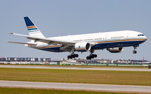 Boeing 777-200 (EC-OJL)