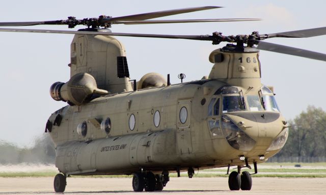 Boeing CH-47 Chinook (1408168) - US Army Boeing CH-47F Chinook. 1st Combat Aviation Brigade, 1st Infantry Div. 4/24/23. 