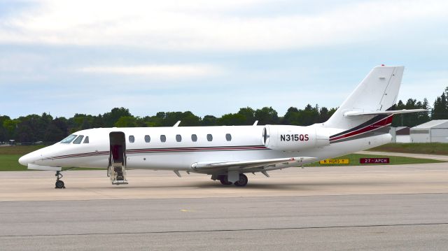 Cessna Citation Sovereign (N315QS) - NetJets Cessna 680 Citation Sovereign N315QS in Charlevoix 