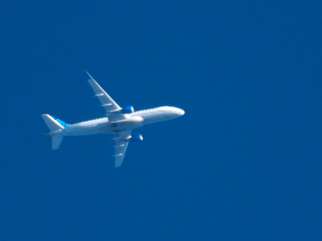 Embraer 175 (N93305) - ASH6097br /CVG-IAHbr /10/31/2024
