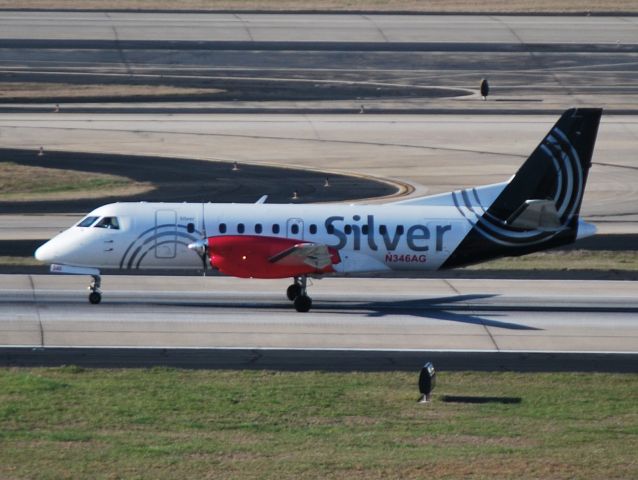 Saab 340 (N346AG) - Arriving runway 8L - 4/6/13