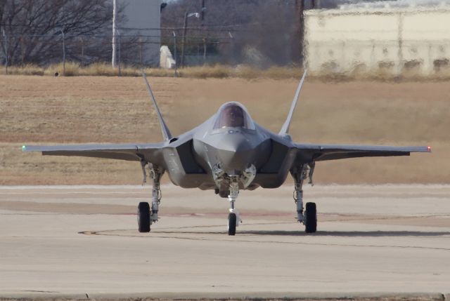 Lockheed F-35C (17-5239) - F-35A Lightening II of the USAF arriving back to NAS/JRB Fort Worth after one last test flight before being delivered to the Air Force later that afternoon. (Please view in "full" for highest image quality)