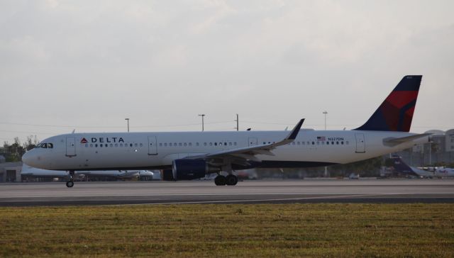 Airbus A321 (N327DN) - On the move to the runway on the morning of the 2nd of May, 2018.