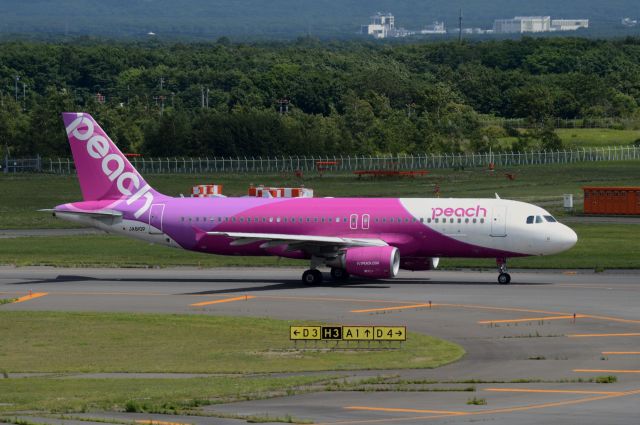 Airbus A320 (JA810P) - 2016-08-14