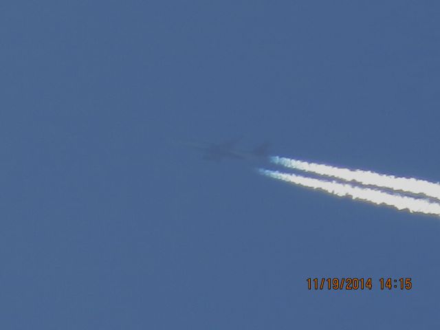 Boeing 757-200 (N679DA) - Delta Airlines flight 1912 from SLC to ATL over Southeastern Kansas at 36,100 feet.