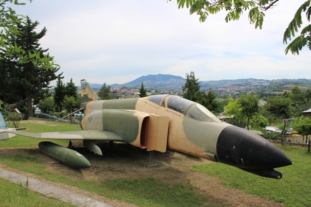 HFAF64757 —