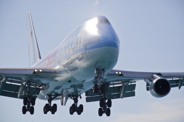 Boeing 747-400 (F-HKIS)