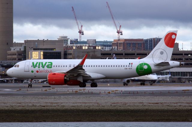 Airbus A320 (XA-VIF)