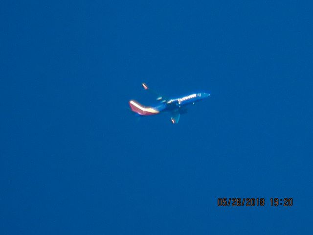 Boeing 737-800 (N8555Z)