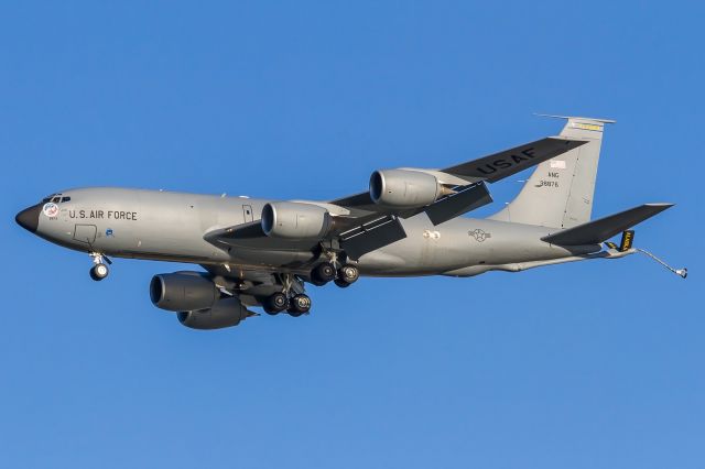 Boeing KC-135A Stratotanker (63-8876)