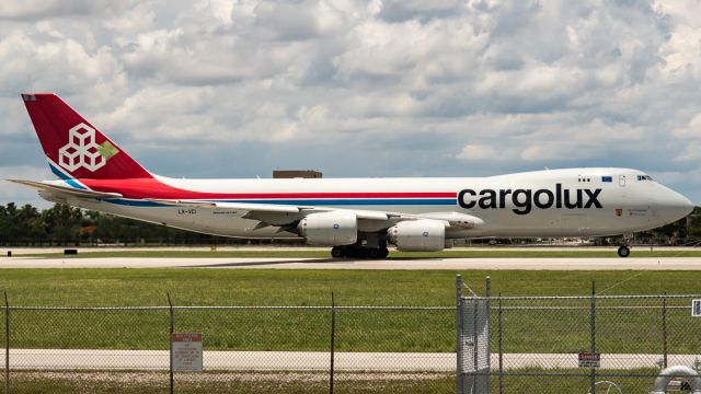 BOEING 747-8 (LX-VCI)