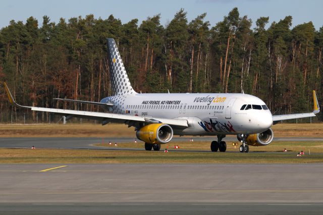 Airbus A320 (EC-MEQ)
