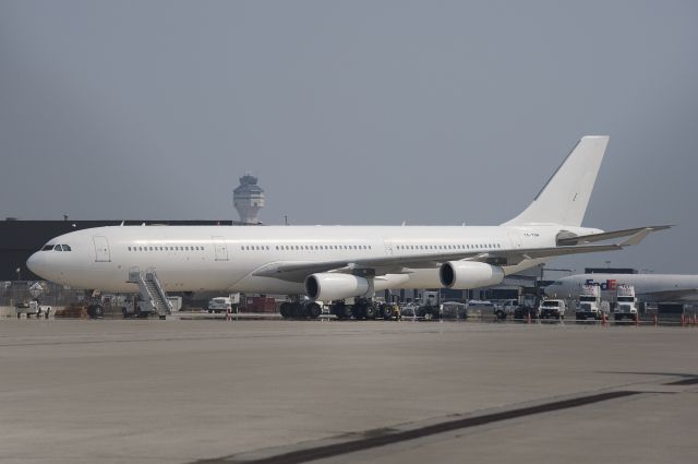 Airbus A340-300 (CS-TQM) - CS-TQM  Airbus  A340-313  KIAD  20120629  -  Operated by Australian Government