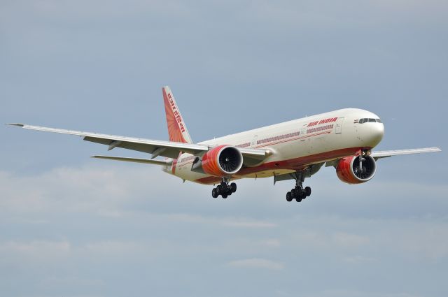 Boeing 777-200 (VT-ALL) - Boeing 777-337ER Air India