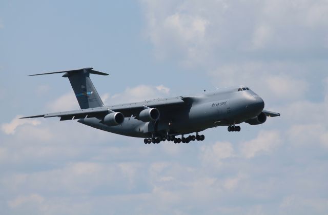 Lockheed C-5 Galaxy —