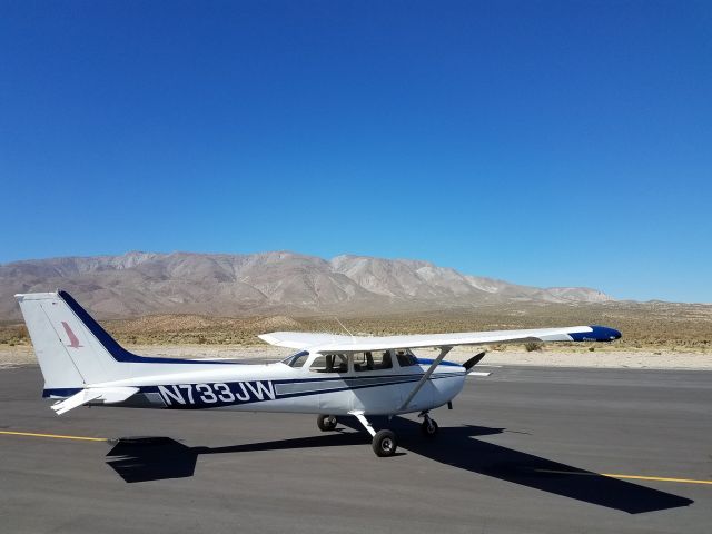 Cessna Skyhawk (N733JW) - Parked at Agua Caliente in Anza-Borrego Desert State Park with Whale Peak in the background. I landed into a 30kt headwind!