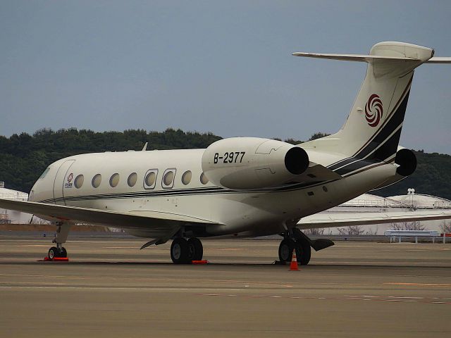 Gulfstream Aerospace Gulfstream G650 (B-2977) - I took this picture on Mar 29, 2019.