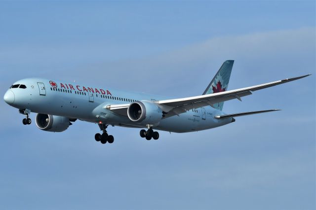 Boeing 787-9 Dreamliner (C-FGEO) - Air Canada Boeing 787-9 arriving at YYC on Jan 5.