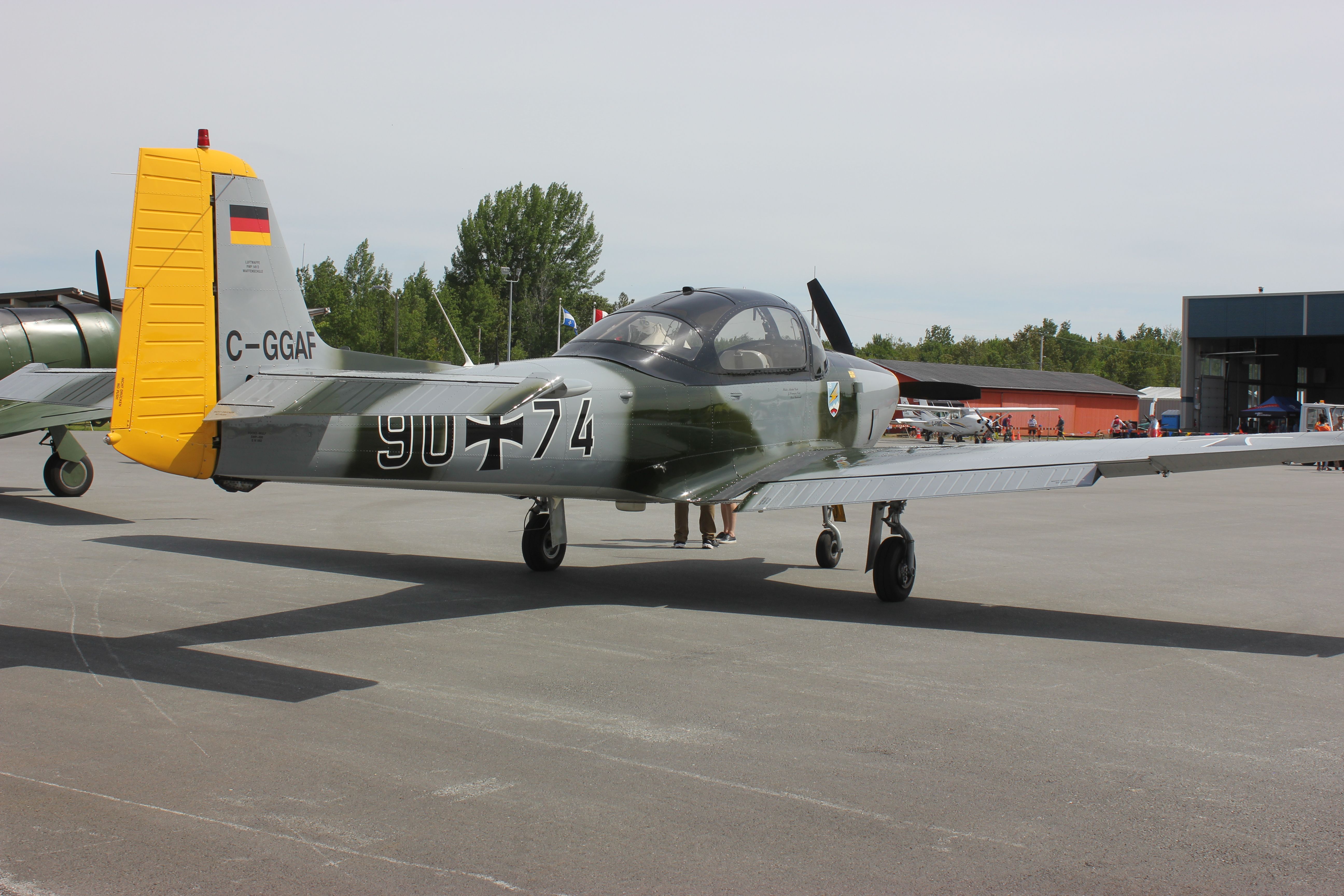 Piaggio P-149 (C-GGAF) - C-GGAF Focke Wulf 149 D à laéroport de Sherbrooke QC. CYSC pour un Fly-in les Faucheurs de Marguerites 16-06-2018.