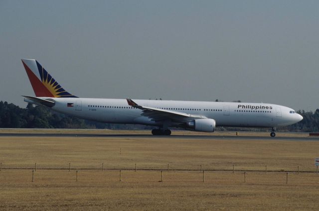 Airbus A330-300 (F-OHZQ) - Departure at Narita Intl Airport Rwy16R on 1998/01/24