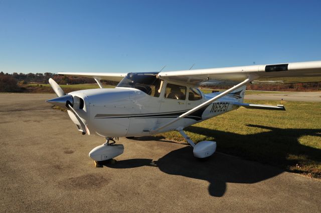 Cessna Skyhawk (N65251)